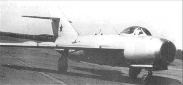 Миг-19 pic_2.jpg