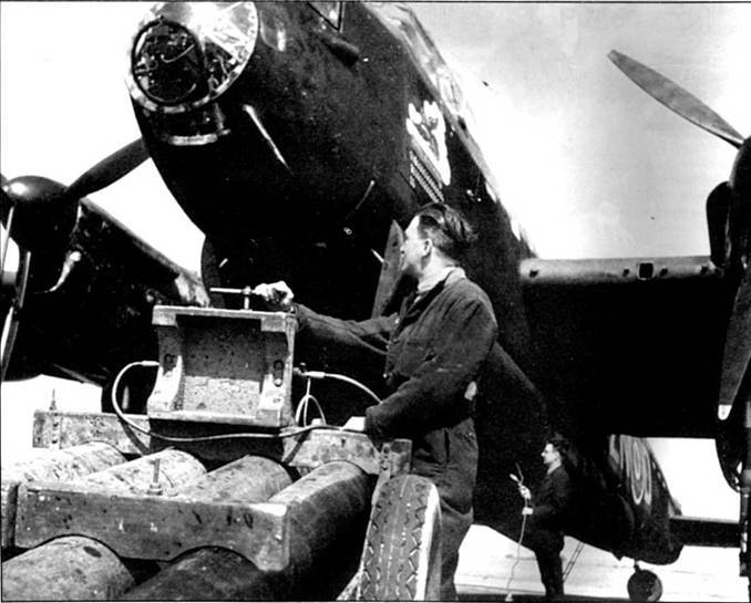 Avro Lancaster pic_34.jpg