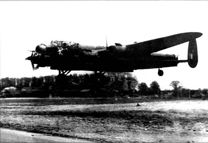 Avro Lancaster pic_51.jpg