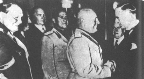 Герман Геринг — маршал рейха i_009.jpg