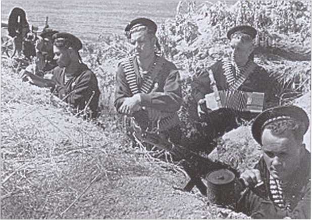 Крым 1944. Весна освобождения i_035.jpg