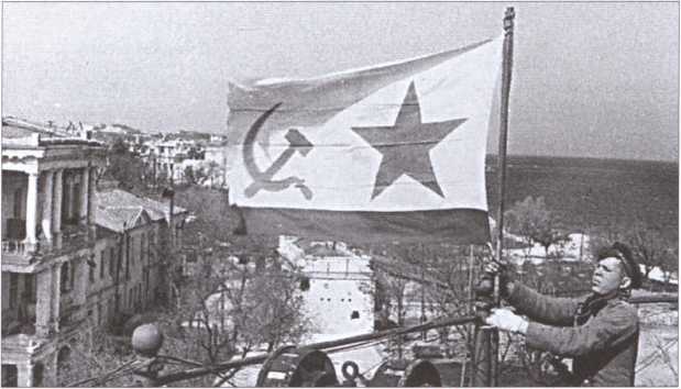 Крым 1944. Весна освобождения i_041.jpg