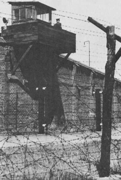 Шпандау: Тайный дневник i_037.jpg