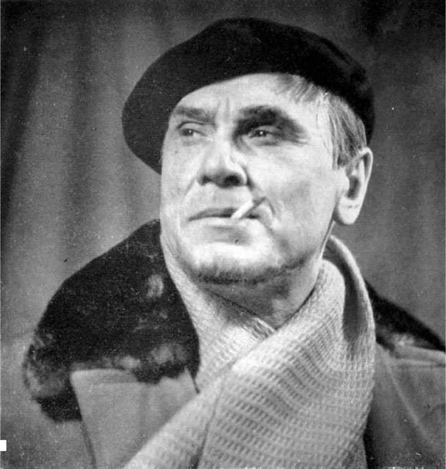 В театре и кино _72.jpg