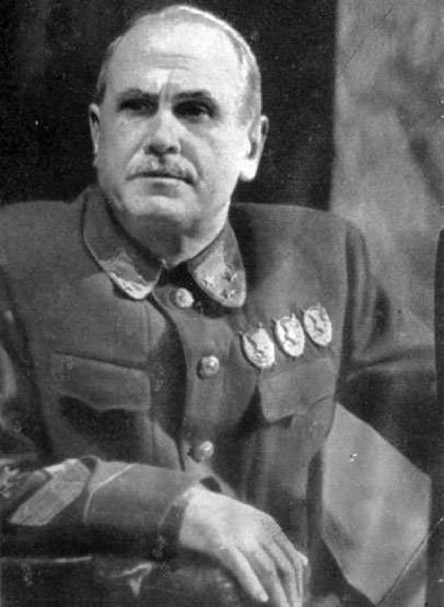 В театре и кино _88.jpg