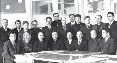 Главный конструктор В.Н. Венедиктов. Жизнь, отданная танкам pic_95.jpg