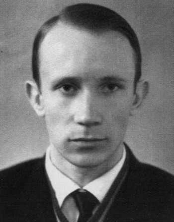 Без выбора: Автобиографическое повествование (с илл. и прил.) i_058.jpg