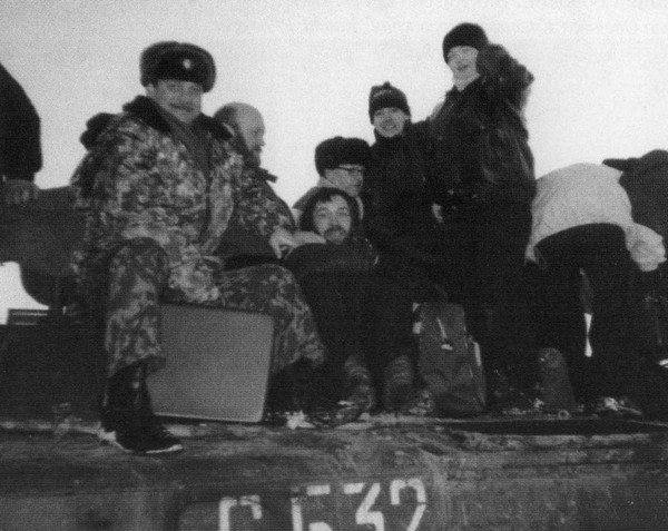 Без выбора: Автобиографическое повествование (с илл. и прил.) i_097.jpg