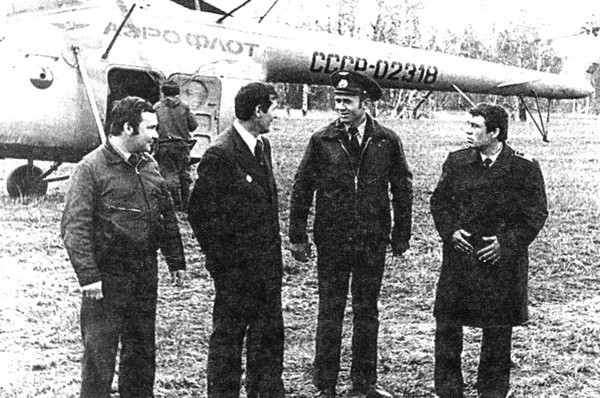 Без выбора: Автобиографическое повествование (с илл. и прил.) i_021.jpg