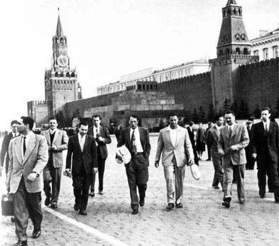 Встреча на Эльбе. Воспоминания советских и американских участников Второй мировой войны i_036.jpg