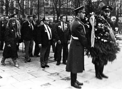 Встреча на Эльбе. Воспоминания советских и американских участников Второй мировой войны i_046.jpg