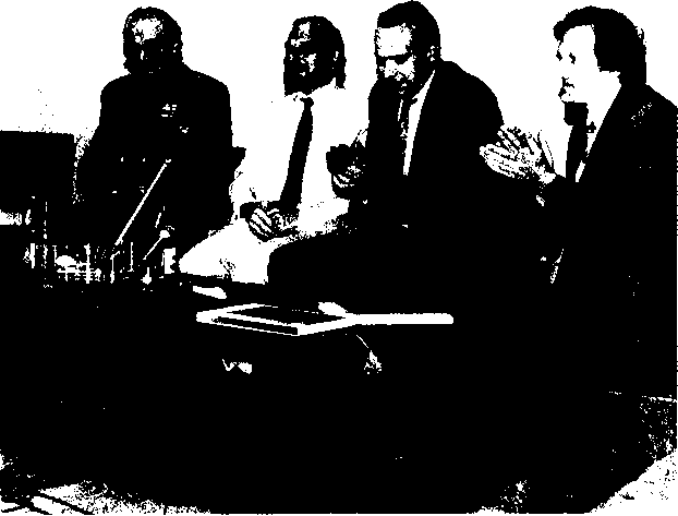 Поле битвы - Берлин. ЦРУ против КГБ в холодной войне i_018.png