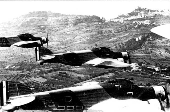 Savoia Marchetti S.79 Фотоархив pic_32.jpg