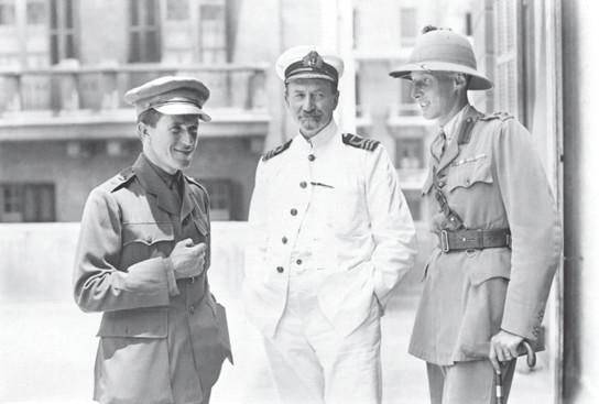 Hero: The Life and Legend of Lawrence of Arabia  _42.jpg