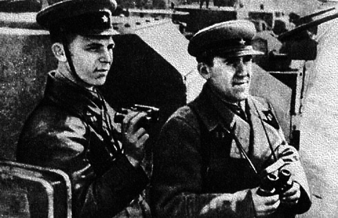 Бронепоезда в Великой Отечественной войне 1941–1945 i_022.png