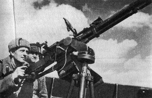 Бронепоезда в Великой Отечественной войне 1941–1945 i_004.jpg