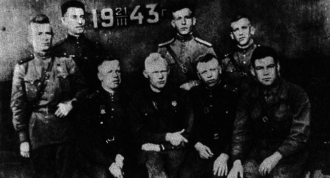 Бронепоезда в Великой Отечественной войне 1941–1945 i_050.png