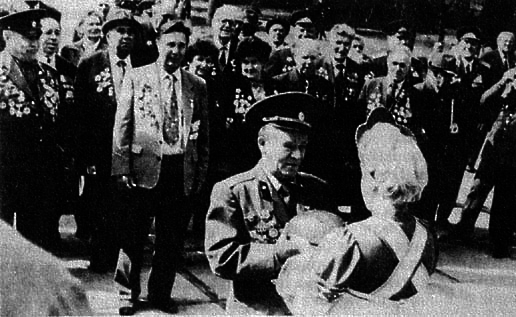 Бронепоезда в Великой Отечественной войне 1941–1945 i_062.png