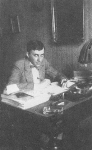 Мозаика еврейских судеб. XX век i_043.jpg