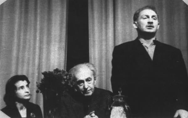 Об Илье Эренбурге (Книги. Люди. Страны) i_097.jpg