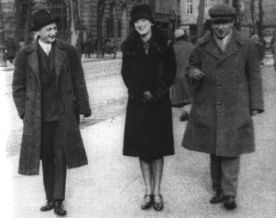 Об Илье Эренбурге (Книги. Люди. Страны) i_102.jpg