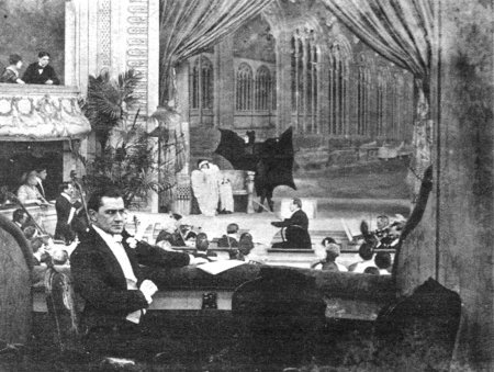 Знак F: Фантомас в книгах и на экране i_007.jpg