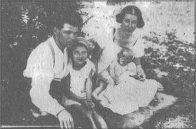 У задзеркаллі 1910—1930-их років i_177.jpg