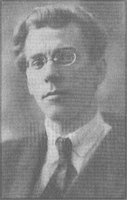 У задзеркаллі 1910—1930-их років i_097.jpg