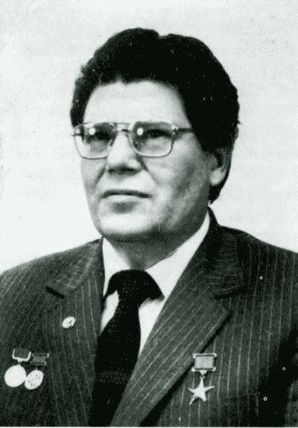 Решающий шаг к миру. Водородная бомба с атомным обжатием РДС-37 i_105.jpg