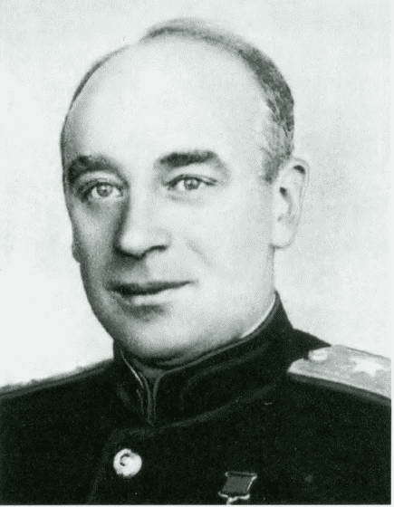 Решающий шаг к миру. Водородная бомба с атомным обжатием РДС-37 i_118.jpg