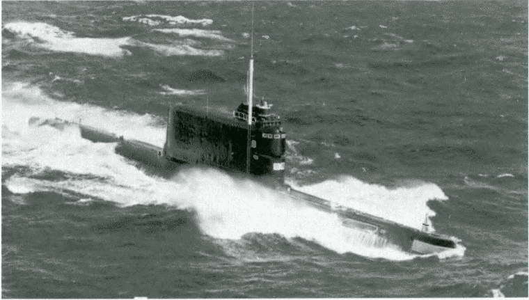 Решающий шаг к миру. Водородная бомба с атомным обжатием РДС-37 i_026.jpg