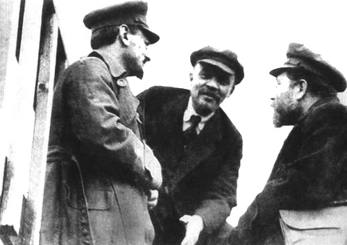 Писатели и советские вожди i_004.jpg