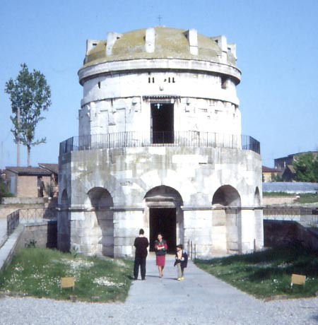 От Гипербореи к Руси. Нетрадиционная история славян i_024.jpg
