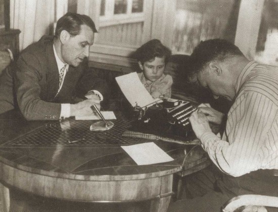 Марк Бернес в воспоминаниях современников i_015.jpg