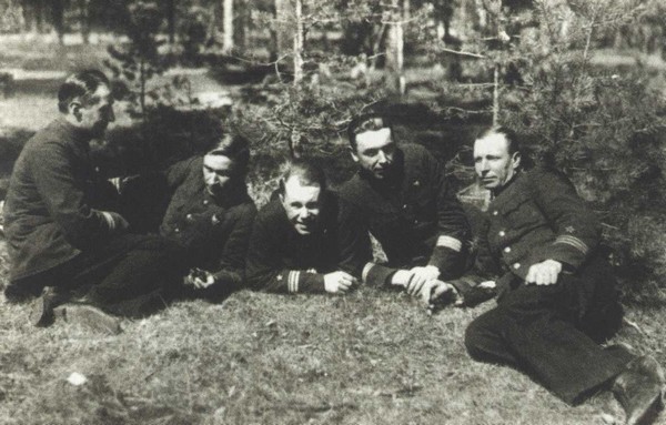 О том, что видел: Воспоминания. Письма i_029.jpg