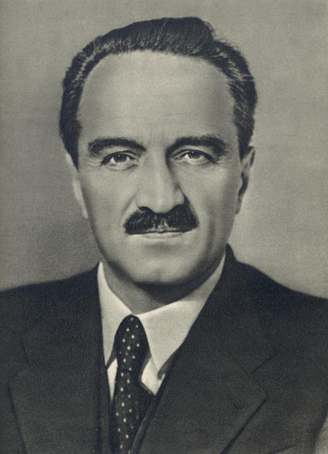 XIX съезд ВКП(б) - КПСС (5 - 14 октября 1952 г.). Документы и материалы i_011.jpg