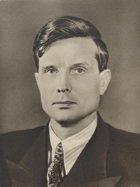 XIX съезд ВКП(б) - КПСС (5 - 14 октября 1952 г.). Документы и материалы i_013.jpg