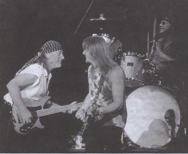 Deep Purple. Несущие шторм i_015.jpg
