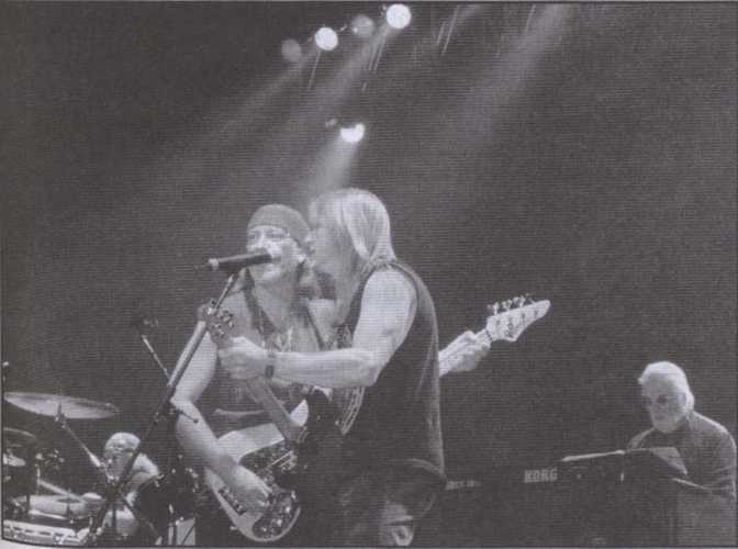 Deep Purple. Несущие шторм i_016.jpg