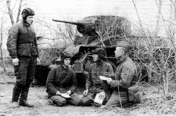 Лёгкие танки БТ-2 и БТ-5 i_065.jpg