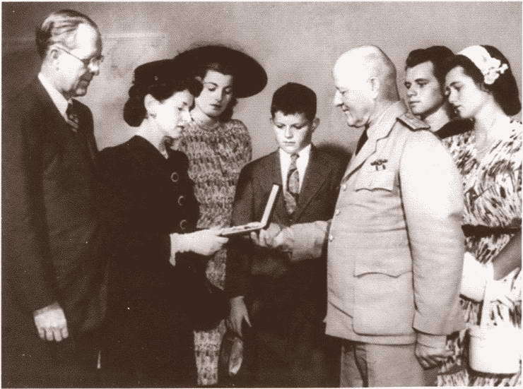 Клан Кеннеди i_033.jpg
