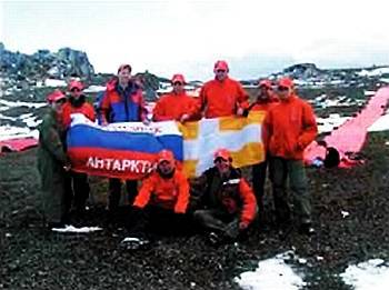 Юный техник, 2005 № 06 _01.jpg