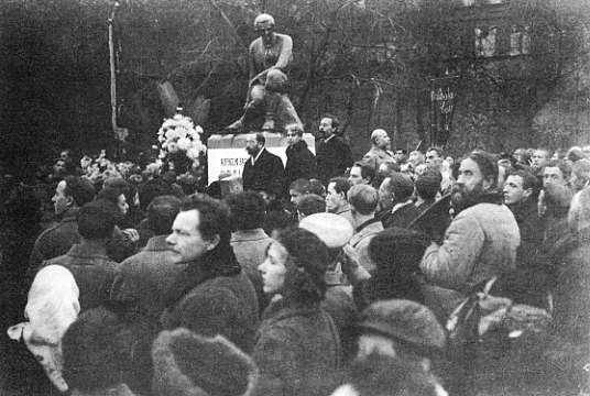 Том 7. Книга 3. Утраченное и найденное. Фотографии i_032.jpg