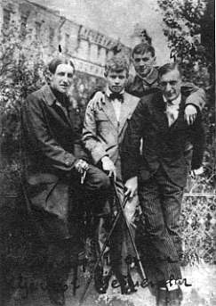 Том 7. Книга 3. Утраченное и найденное. Фотографии i_039.jpg