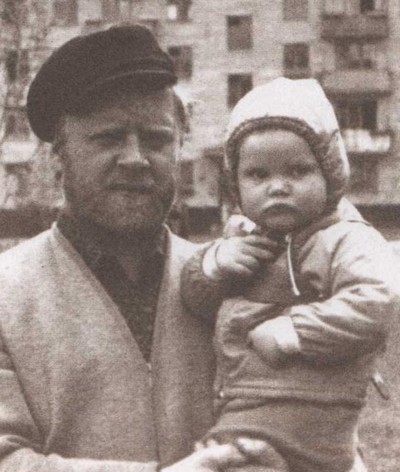 т.1 Стихотворения и песни i_017.jpg