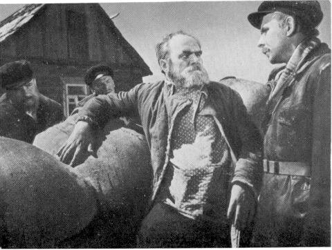 Грозовыми тропами (сборник) i_009.jpg