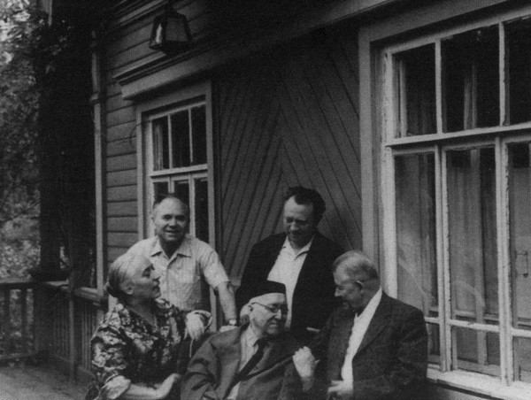 Жизнь и судьба: Воспоминания i_061.jpg