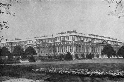 Всеобщая история искусств в шести томах. Том 4 (с илл.) _318.jpg