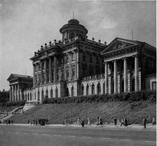 Всеобщая история искусств в шести томах. Том 4 (с илл.) _370.jpg