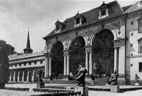 Всеобщая история искусств в шести томах. Том 4 (с илл.) _464.jpg